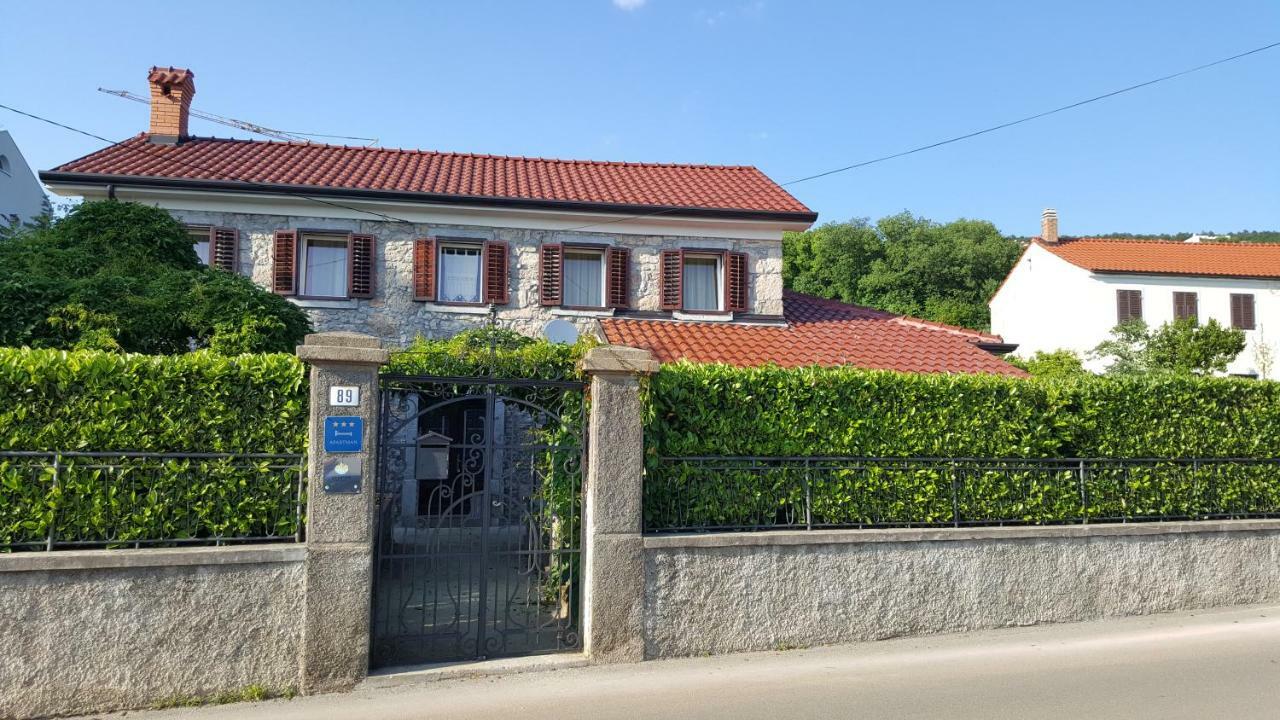 Apartman Pelcic,With Wifi And Free Parking Kostrena Dış mekan fotoğraf